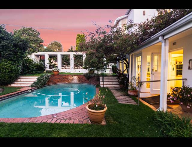 4 BEDROOM FREESTANDING TO LET IN PARKVIEW